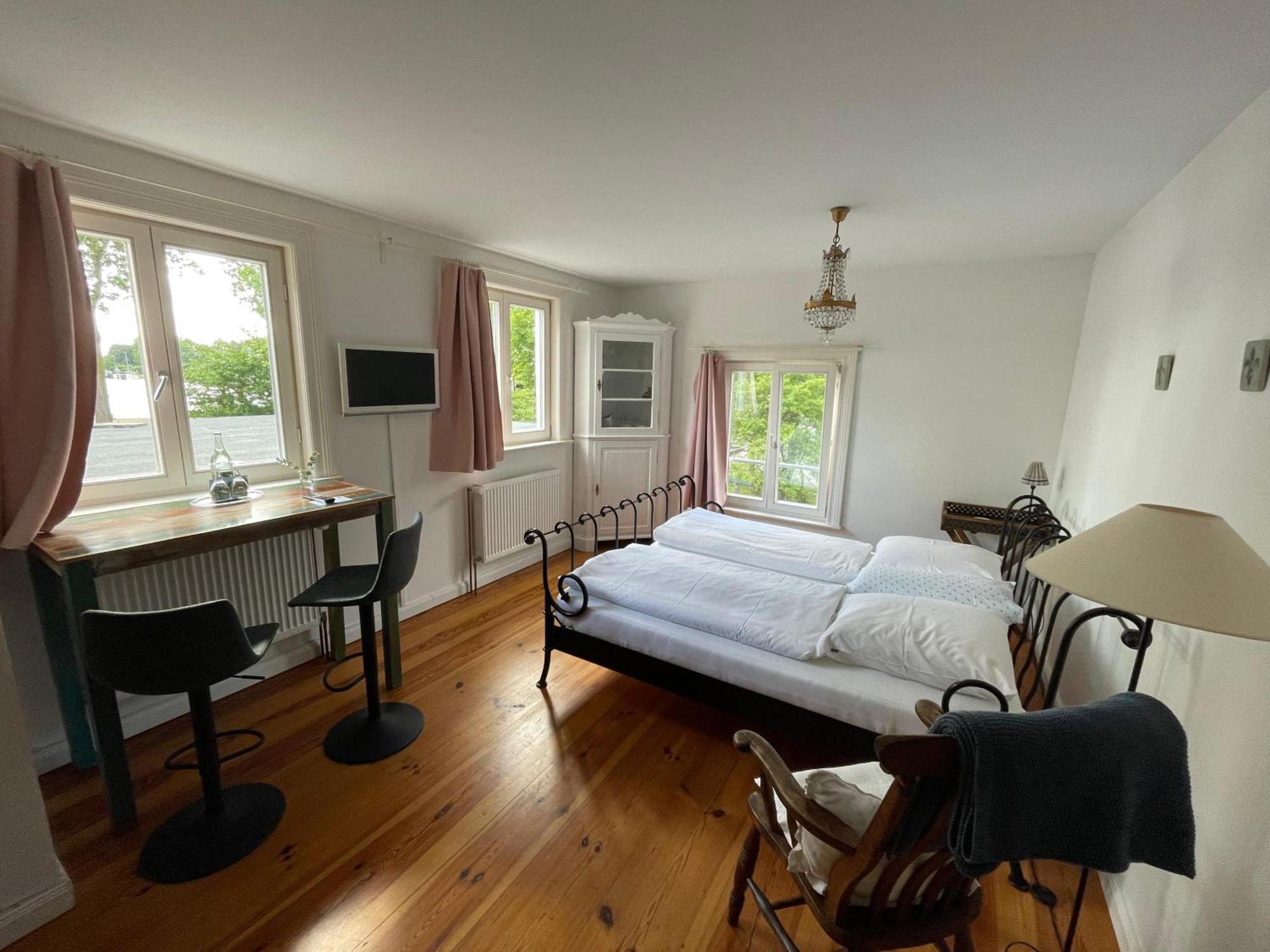 Burger Faehrhaus Bed & Breakfast Burg  Eksteriør bilde
